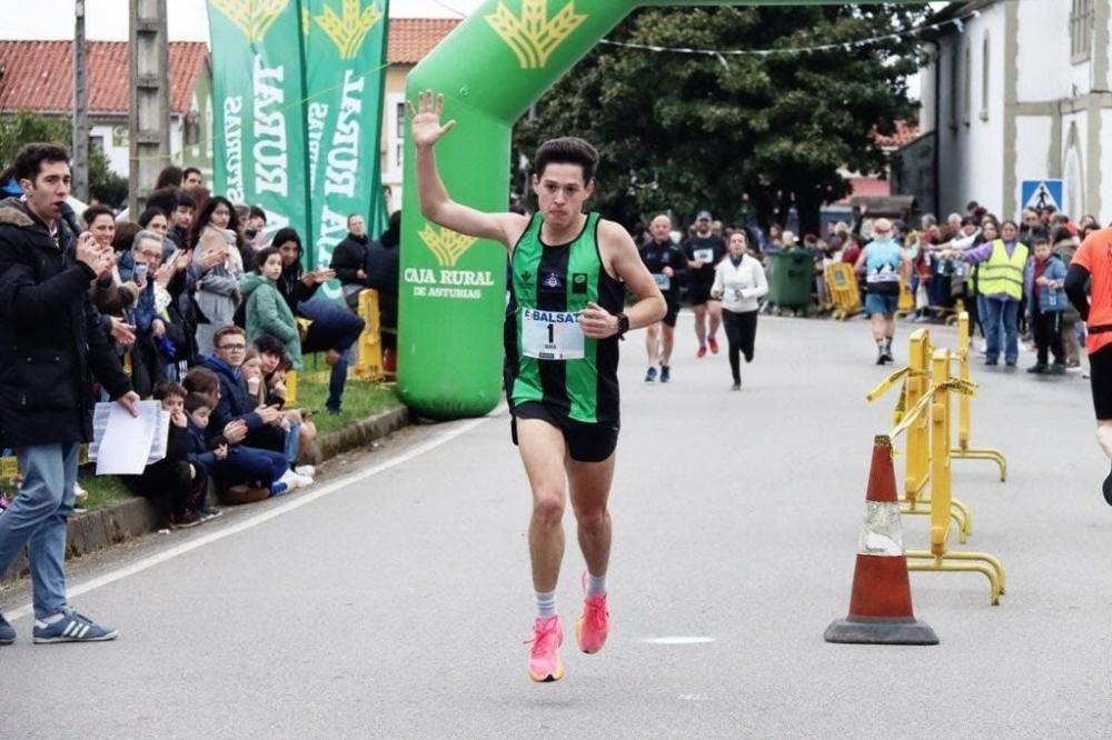 Imagen RUBÉN MARQUÉS VENCE EN LOS 10000 CABO VIDIO