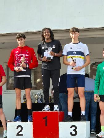 Imagen Abrahim Morala se impone  la XXIX Carrera Popular Costa de Ajo