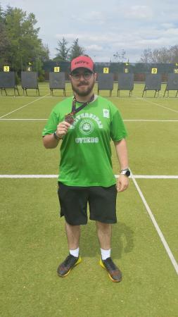 Imagen Mario Sánchez logra el bronce en el Nacional Universitario de tiro con arco